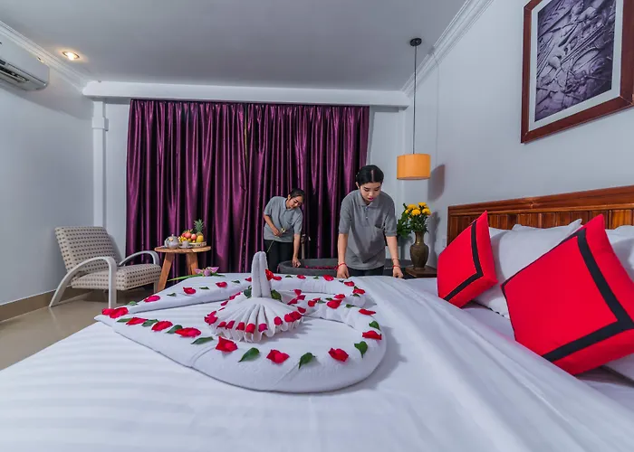Mekong Angkor Deluxe Hotel 4*