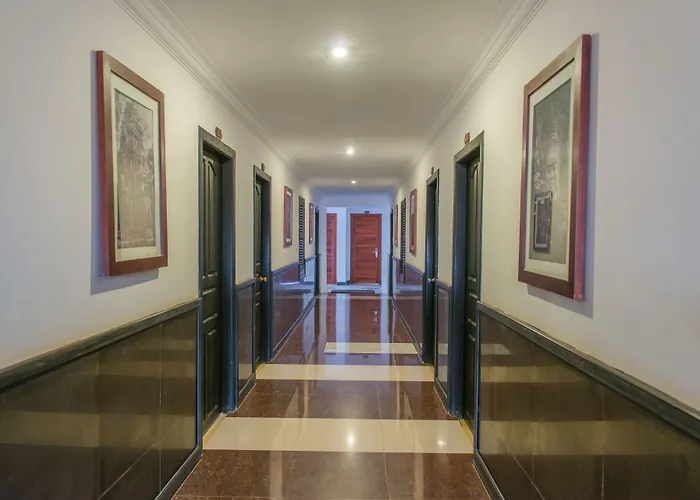 Mekong Angkor Deluxe Hotel 4*