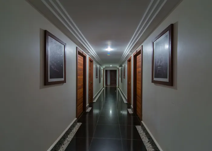 Hotel Mekong Angkor Deluxe 4*